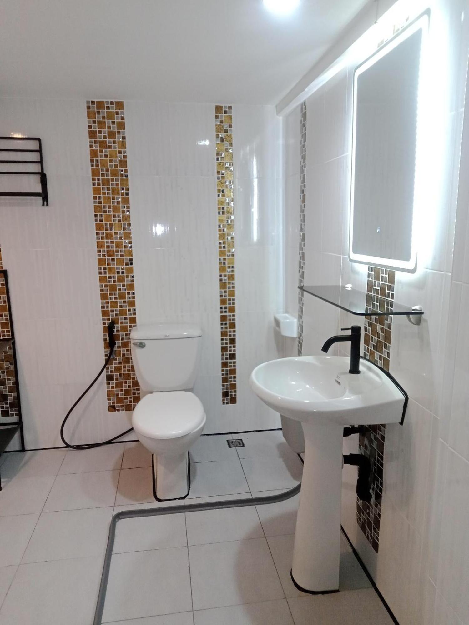 Living Room Guesthouse & Cafe Bar Karon 외부 사진